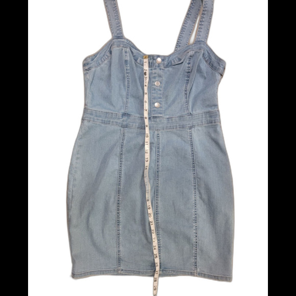 NWT GUESS Denim Romper/Jumper Size Large - Picture 8 of 12